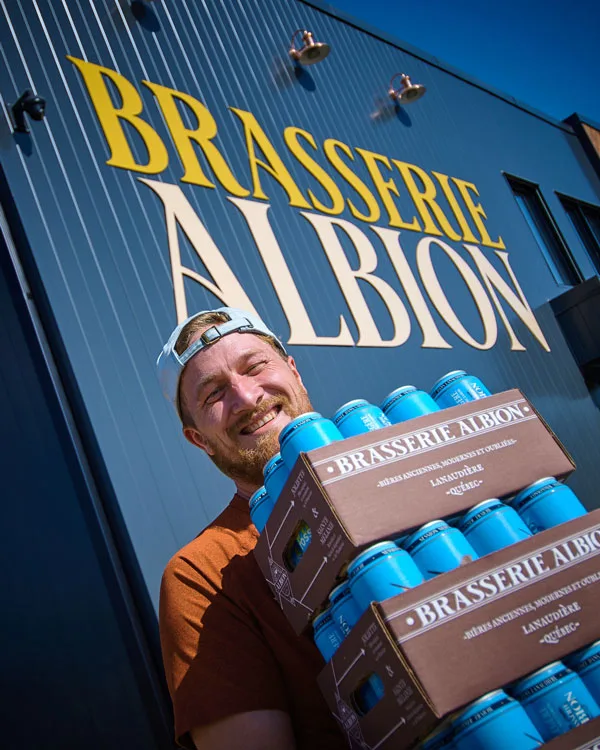 Devenez détaillant ou distributeur des bières de la Brasserie Albion.